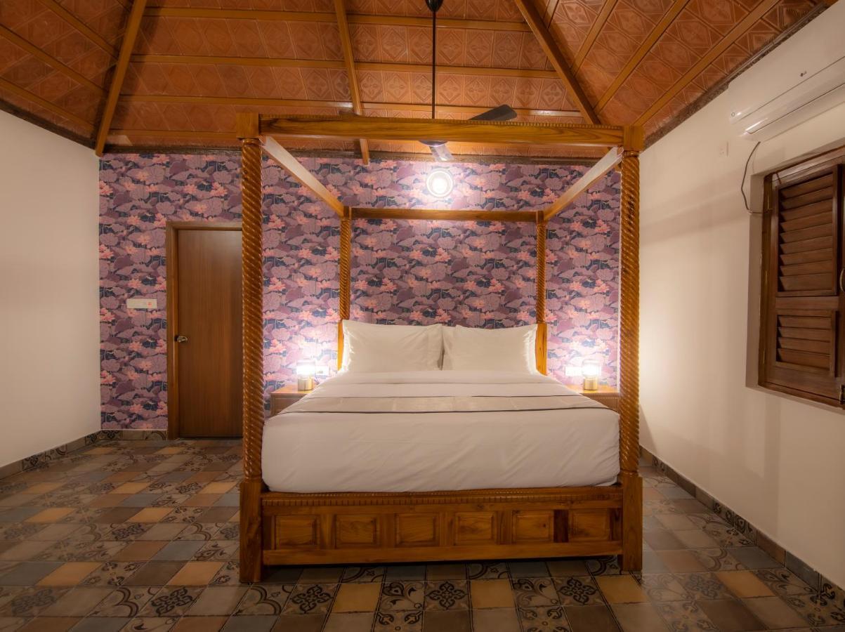 Brown Town Resort & Spa Hyderabad Exterior foto